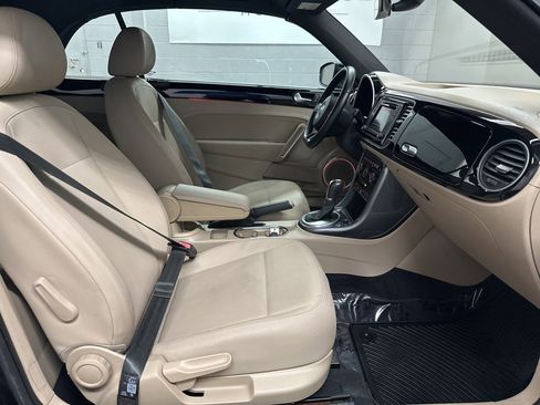 Used 2019 Volkswagen Beetle 2.0T Final Edition SEL image 26