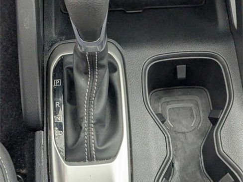 Used 2025 Nissan Frontier SV image 22