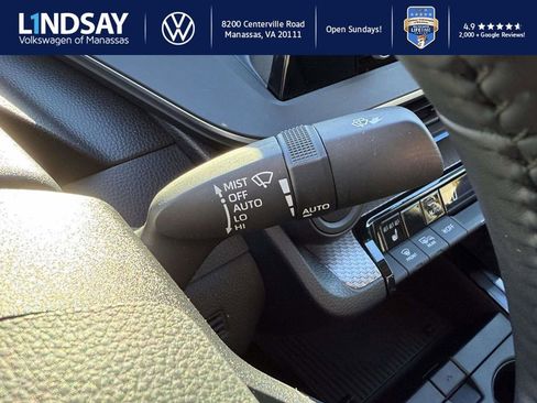 Used 2024 Toyota Prius XLE image 20