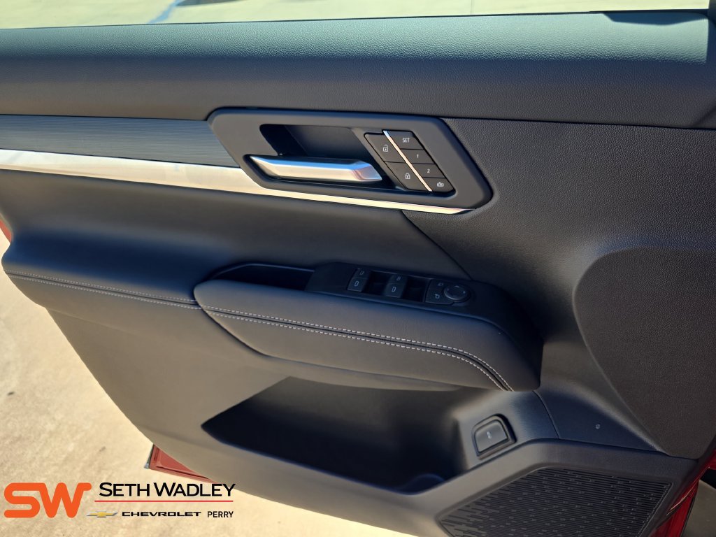 New 2027 GMC Terrain Elevation w/ Elevation Premium Package FWD image 28