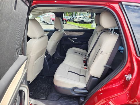 Certified 2025 MAZDA CX-70 Plug-In Hybrid w/ Premium Pkg image 36