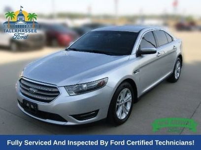 Used 2015 Ford Taurus SE