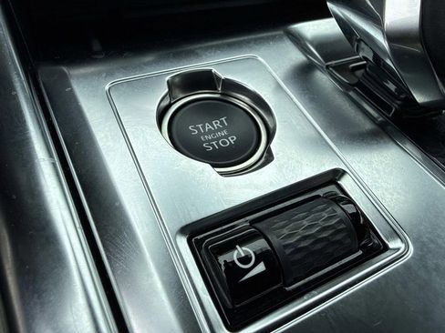 Used 2024 Jaguar XF R-Dynamic SE image 35