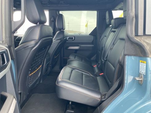 Used 2022 Ford Bronco Badlands w/ Sasquatch Package image 22