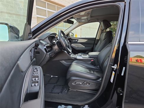 Used 2023 Acura MDX SH-AWD w/ Technology Package image 12