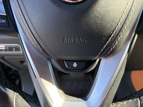Used 2019 BMW X5 xDrive40i AWD/4WD image 36