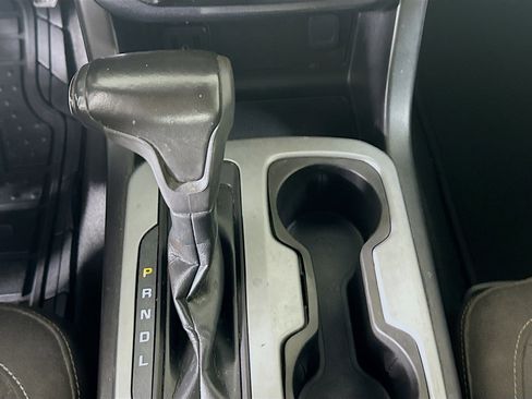 Used 2019 Chevrolet Colorado LT image 24