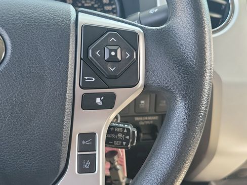 Used 2018 Toyota Tundra SR5 image 28