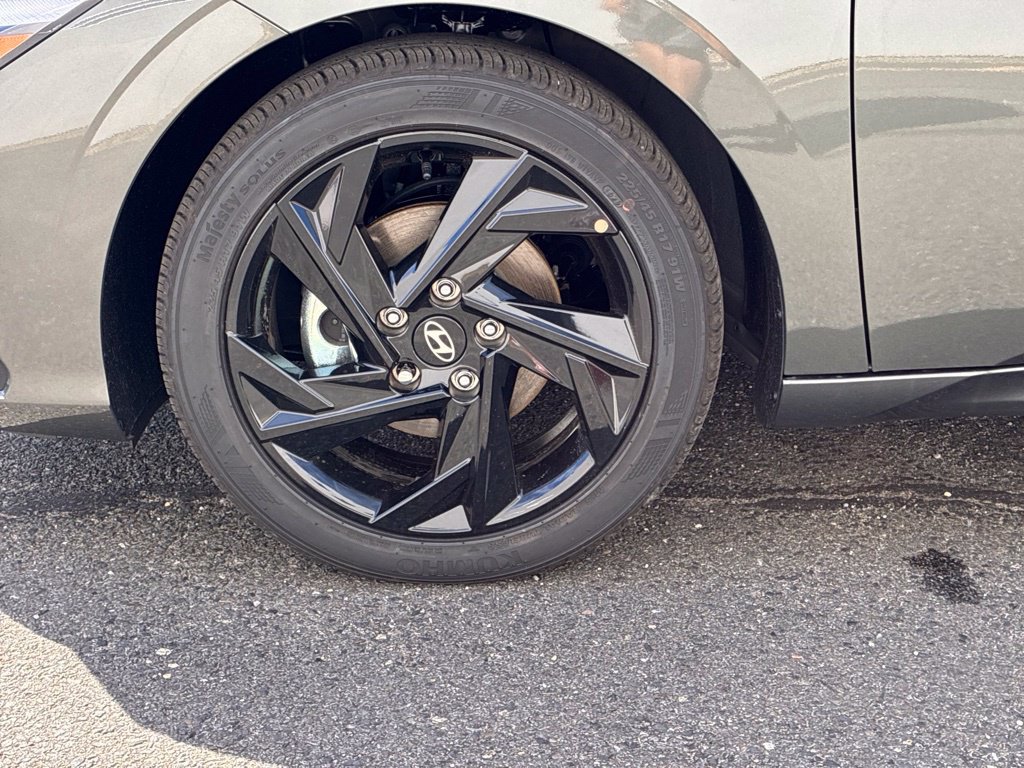 New 2026 Hyundai Elantra SEL Sport FWD image 45