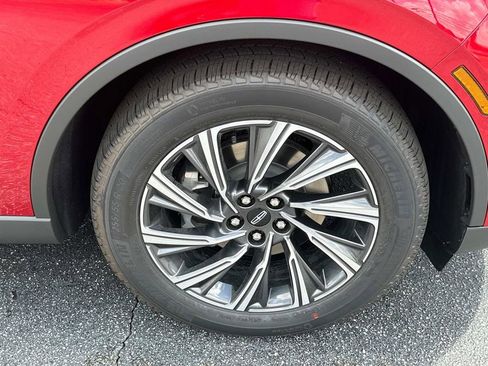 New 2025 Lincoln Aviator 2WD image 12