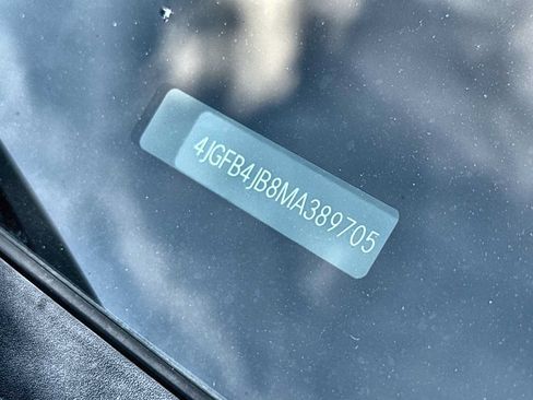 Used 2021 Mercedes-Benz GLE 350 image 25