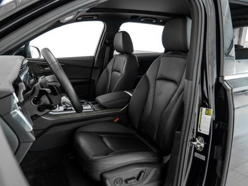 Used 2020 Audi Q7 2.0T Premium Plus w/ Premium Plus Package image 27