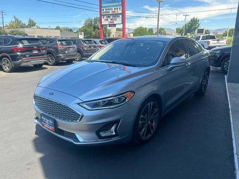 Used 2020 Ford Fusion Titanium AWD/4WD image 2