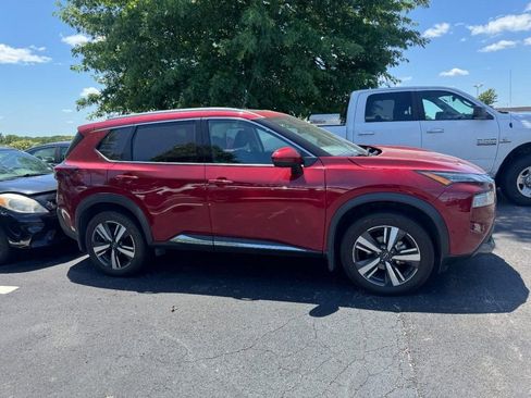 Used 2023 Nissan Rogue SL w/ SL Premium Package AWD/4WD image 2
