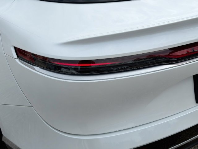 Used 2024 Lucid Air Touring AWD/4WD image 10