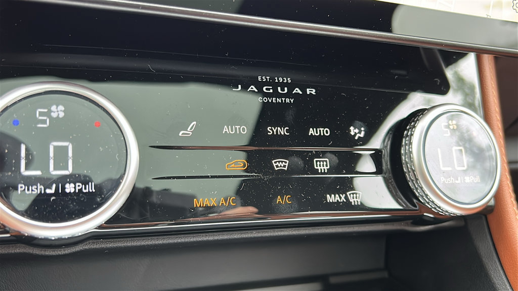 New 2026 Jaguar F-PACE R-Dynamic S AWD/4WD image 28