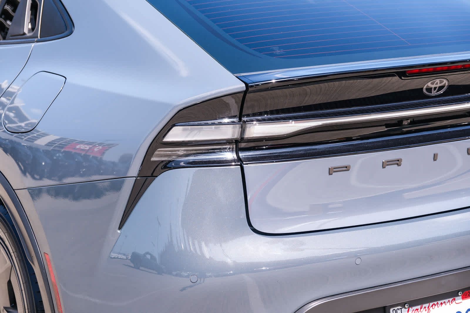 Certified 2024 Toyota Prius Prime FWD image 6