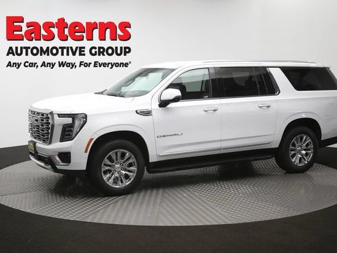 Used 2025 GMC Yukon XL Denali AWD/4WD image 64