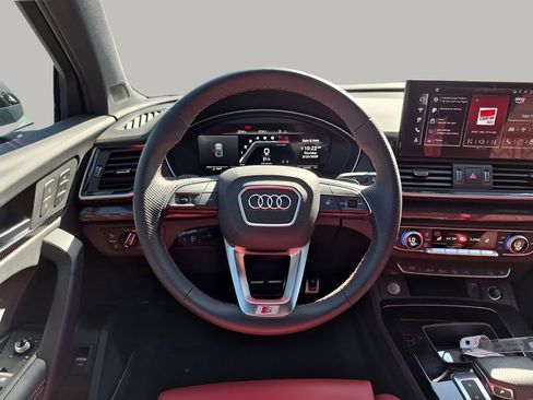Used 2024 Audi SQ5 Prestige image 24