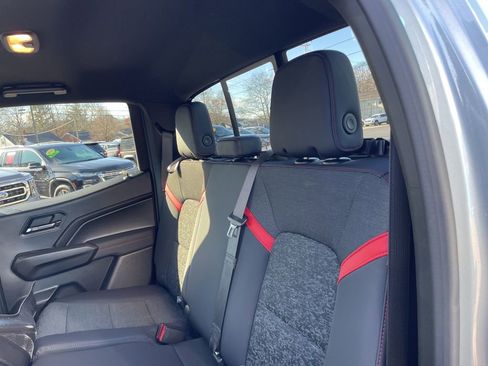 Used 2024 Chevrolet Colorado Z71 w/ Z71 Convenience Package 2 image 38