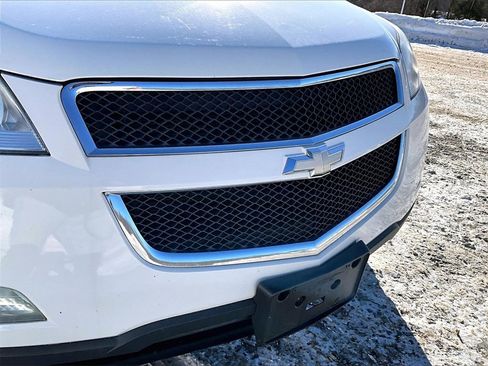 Used 2012 Chevrolet Traverse LT image 24