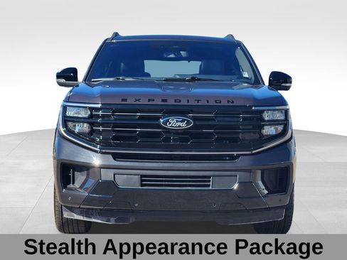 Certified 2025 Ford Expedition Platinum w/ Stealth Performance Package image 8
