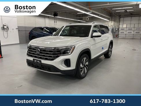 New 2026 Volkswagen Atlas SEL image 1