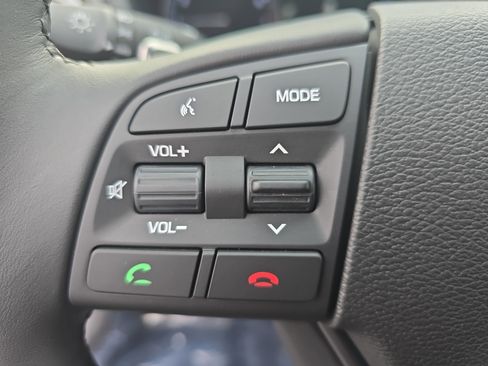 Used 2017 Genesis G80 3.8 image 16