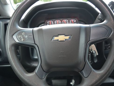 Used 2018 Chevrolet Silverado 3500 W/T image 18