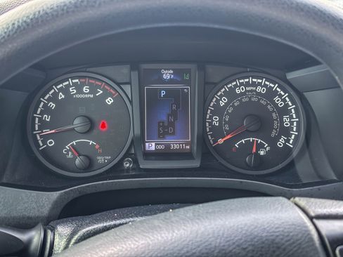 Used 2019 Toyota Tacoma SR5 image 22