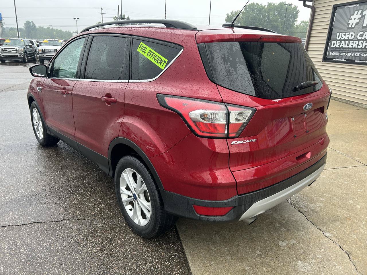 Used 2017 Ford Escape SE w/ Equipment Group 201A FWD image 7