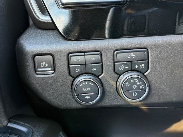 Used 2024 Chevrolet Silverado 3500 LT w/ Convenience Package AWD/4WD image 14