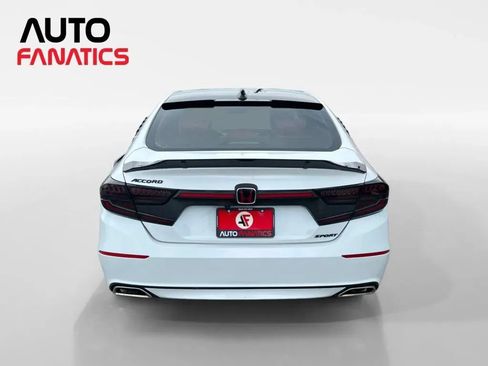Used 2019 Honda Accord Sport image 4
