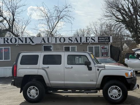 Used 2008 HUMMER H3 image 5