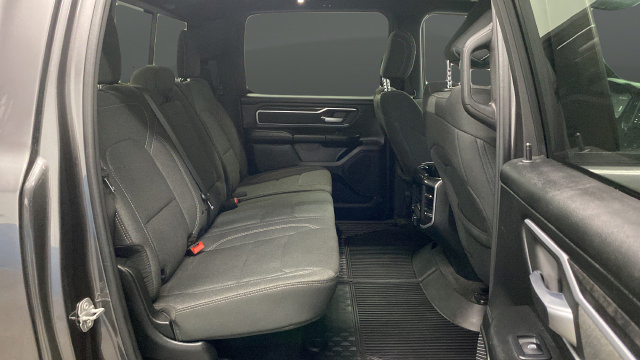 Used 2020 RAM 1500 Big Horn AWD/4WD image 26