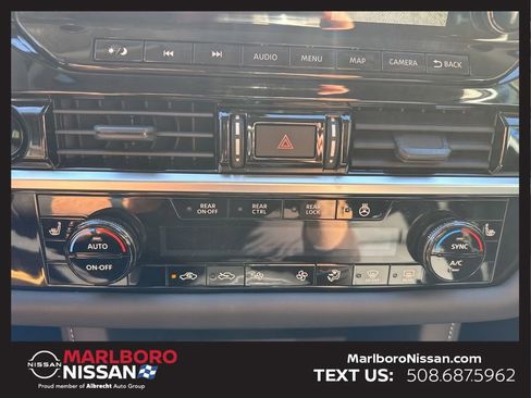 New 2025 Nissan Pathfinder SL w/ Black Appearance Package image 36