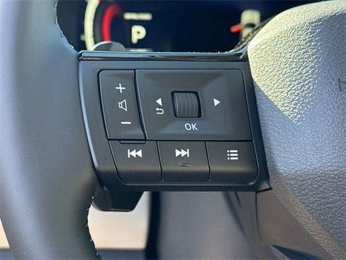 New 2026 Nissan Pathfinder SL image 31