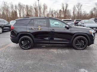 Used 2024 GMC Terrain SLE w/ Driver Convenience Package video 2