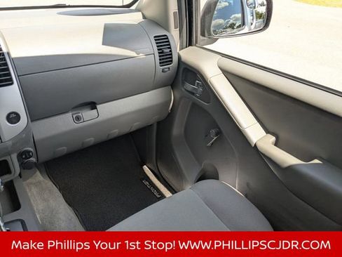 Used 2018 Nissan Frontier S RWD image 16