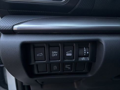 Used 2022 Subaru Forester Premium image 41