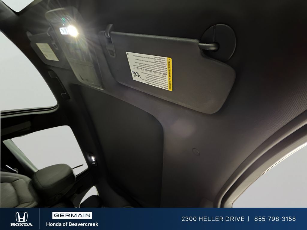 Used 2025 Chevrolet Equinox LT w/ Convenience Package II AWD/4WD image 23
