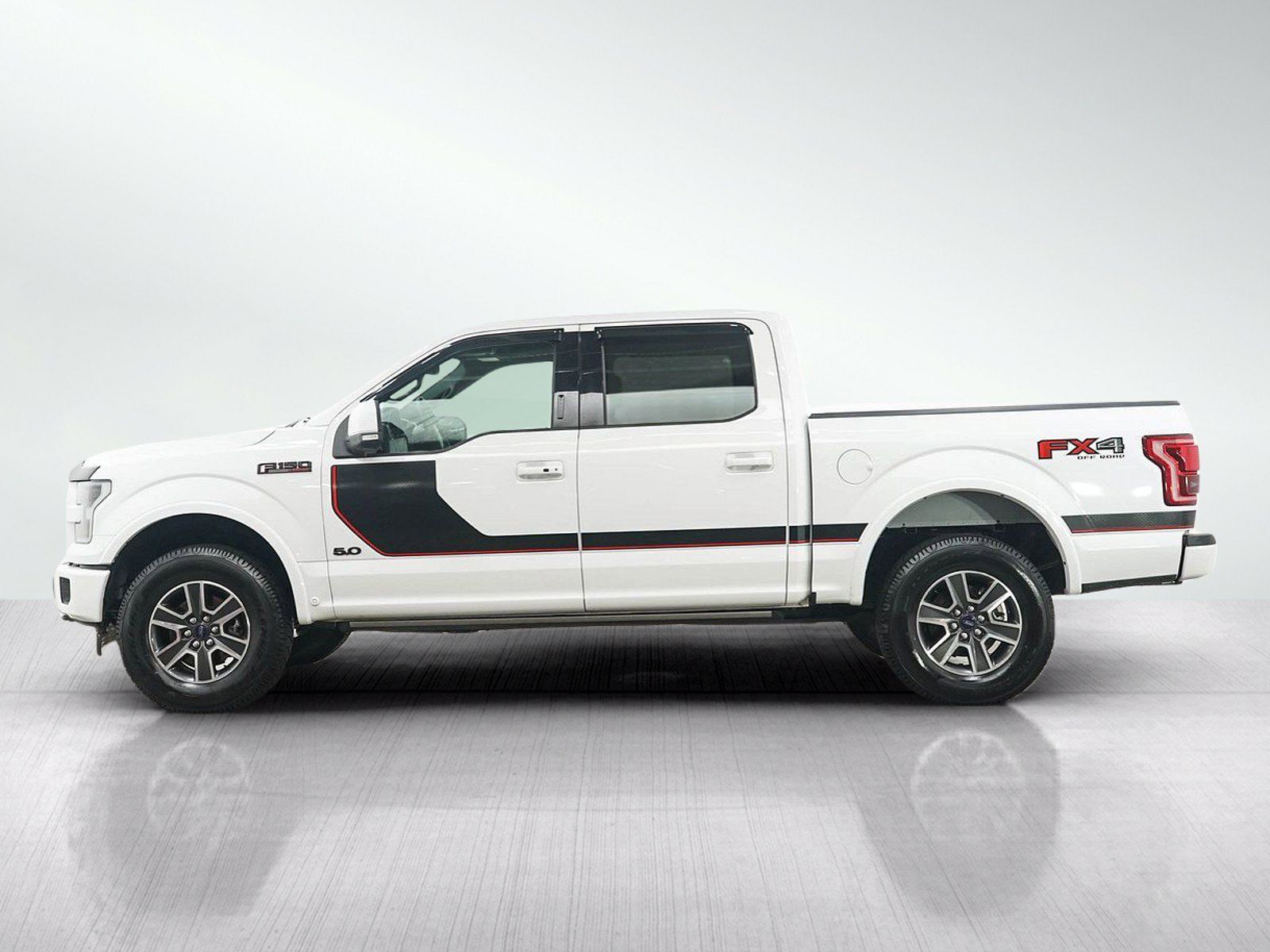 Used 2017 Ford F150 Lariat w/ Equipment Group 502A Luxury AWD/4WD image 2