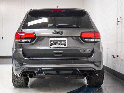 Used 2018 Jeep Grand Cherokee Trackhawk AWD/4WD image 39