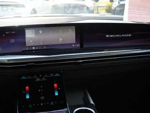 Used 2025 Cadillac Escalade Sport w/ Touring Package AWD/4WD image 30