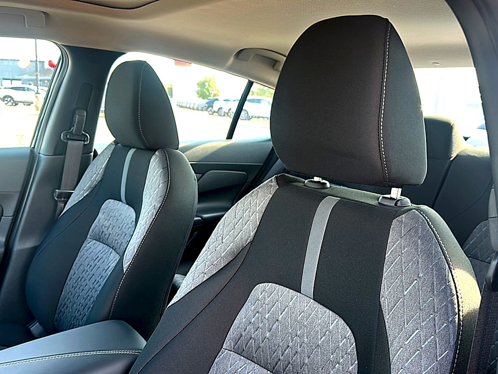 New 2027 Nissan Sentra SV w/ SV Convenience Package FWD image 11