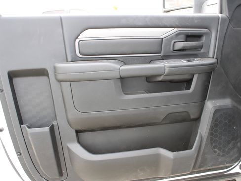 New 2025 RAM 4500 Tradesman image 17