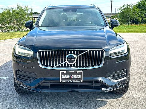 Used 2022 Volvo XC90 T5 Momentum w/ Protection Package Premier FWD image 11