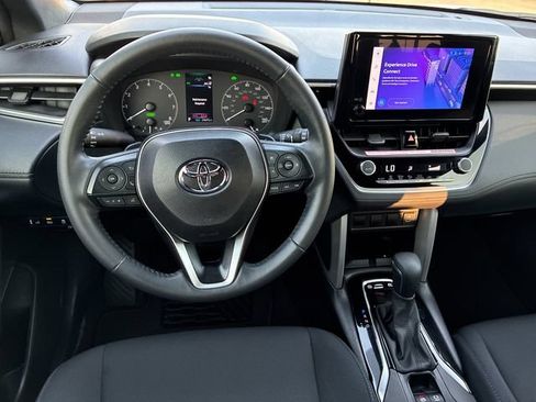 Used 2024 Toyota Corolla Cross AWD Hybrid image 14