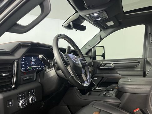 Used 2025 GMC Sierra 3500 AT4 w/ AT4 Premium Plus Package image 24