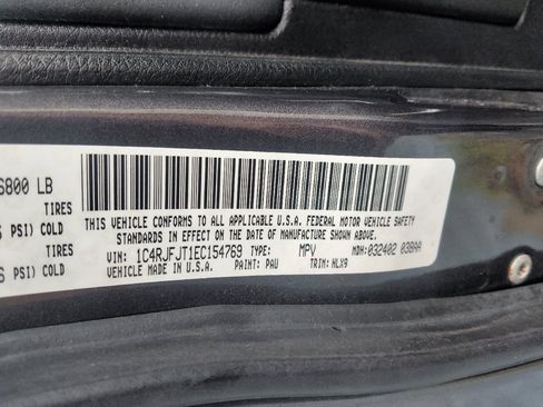 Used 2014 Jeep Grand Cherokee Summit AWD/4WD image 33